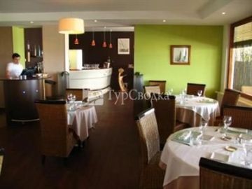 Hotel La Chaloupe Port-des-Barques 2*