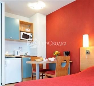 Sejours & Affaires Clairmarais - Reims 3*