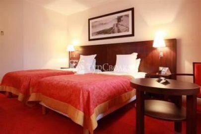 Kyriad Prestige Roissy Hotel Roissy-en-France 3*