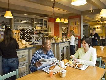 Ibis Saint Denis Stade Ouest Hotel 2*