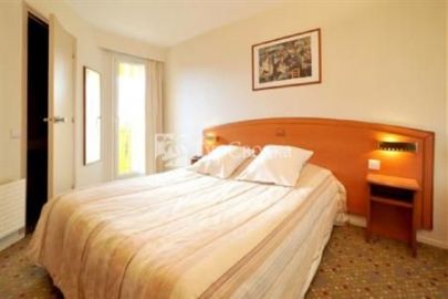 Balladins St Ouen l'Aumone Superior 3*