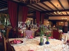 Hotel Le Grand Gousier Saugnacq-et-Muret 2*