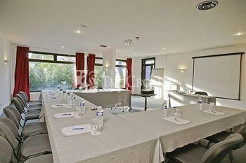 BEST WESTERN Hostellerie Du Vallon 3*