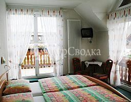 Hotel Restaurant Berghof Berghausen 3*