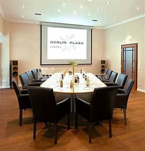 Berlin Plaza Hotel 3*