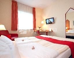 Montana Hotel Bremen 3*