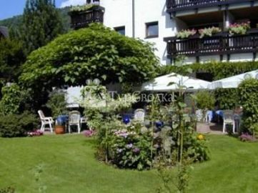 Hotel-Restaurant Rebstock Buehlertal 3*