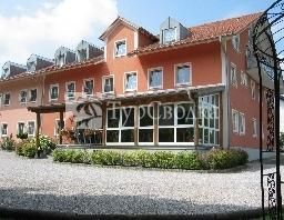 Hotel Scharl am Maibaum Eitting 3*