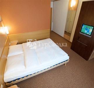 Ibis Erfurt Ost 2*