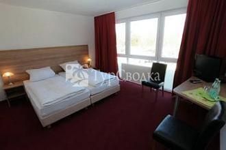 Hotel am Interpark 3*