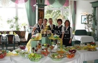 Hotel Reifenstein Kleinbartloff 3*