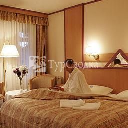 Burghotel Am Hohen Bogen Neukirchen beim Heiligen Blut 3*