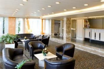 Avia Hotel Regensburg 4*