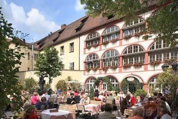 Hotel Bischofshof am Dom 4*