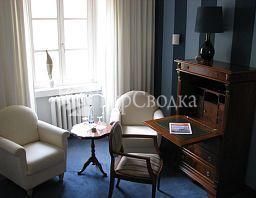 Hotel Karmeliten 3*