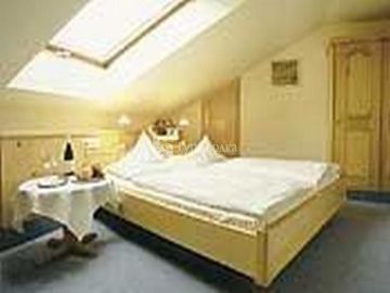 Hotel Restaurant Luitpold am See 3*