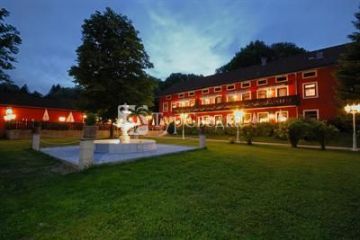 Kastenauer Hof 2*