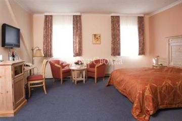 Ruter's Hotel & Restaurant 3*