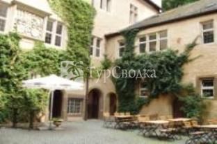 Schloss Mainberg 3*