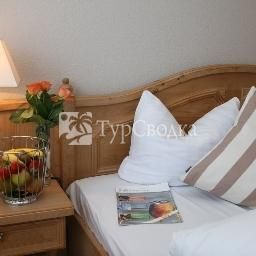 Hotel Gasthof Rossle Stetten am kalten Markt 3*