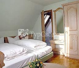 Hotel Krone Tauberrettersheim 3*