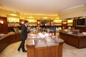 Waldhotel Tannenhauschen 4*