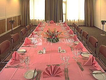 Novotel Accra City Centre 4*