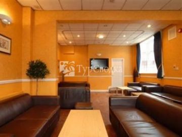 Lion Hotel Belper 3*
