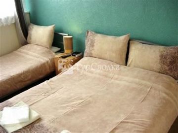 Lynmoore Guest House 3*