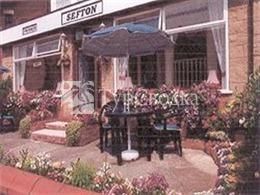 Sefton Hotel Blackpool 2*
