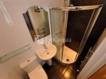 Bamboo Guesthouse 4*