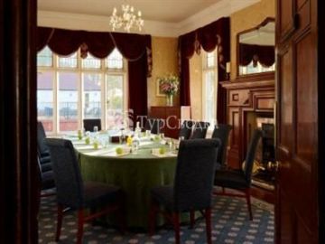 Coed-Y-Mwstwr Hotel Bridgend 4*