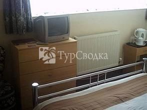 Endeavour Hotel 2*