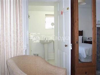 Rounceval House Hotel Chipping Sodbury 2*