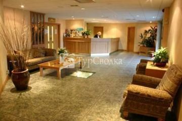 Bells Hotel and the Forest of Dean Golf & Bowls Club 2*