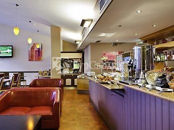 Ibis London Gatwick Airport 2*