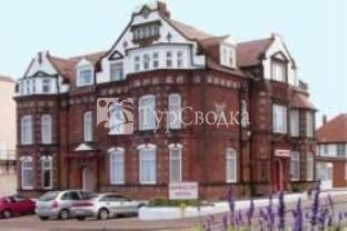 Sandcliff Hotel 3*