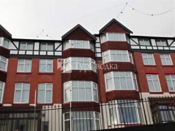Ascot Hotel Douglas 3*
