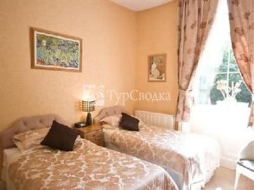 Pinfold Guest House Elland 3*