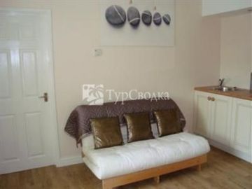 Crossways Tavern Exeter 2*