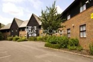 Premier Inn Farnborough 3*