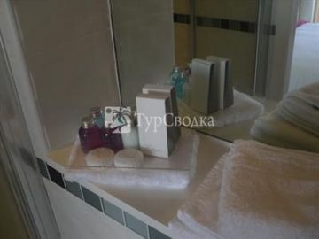 Riverview Apartments 3*