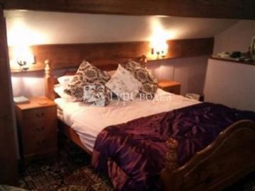 Peakdale Lodge Bed and Breakfast Glossop 3*