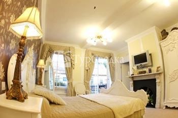 Kings Arms and Royal Hotel Godalming 4*