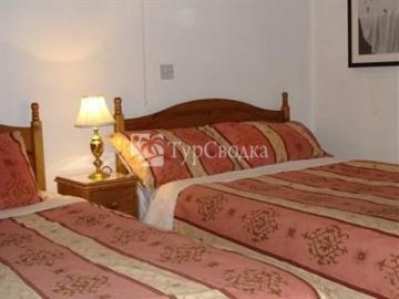 Masslink Guest House 3*