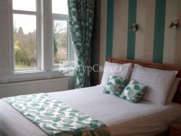 Queens Hotel Lockerbie 3*