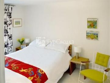 Middle Cottage Bed and Breakfast London 4*