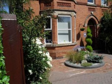 New Life Guesthouse Loughborough 4*