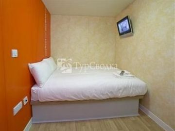 easyHotel Luton 3*