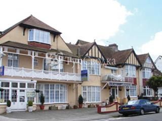 Julie Court Apartments Paignton 3*